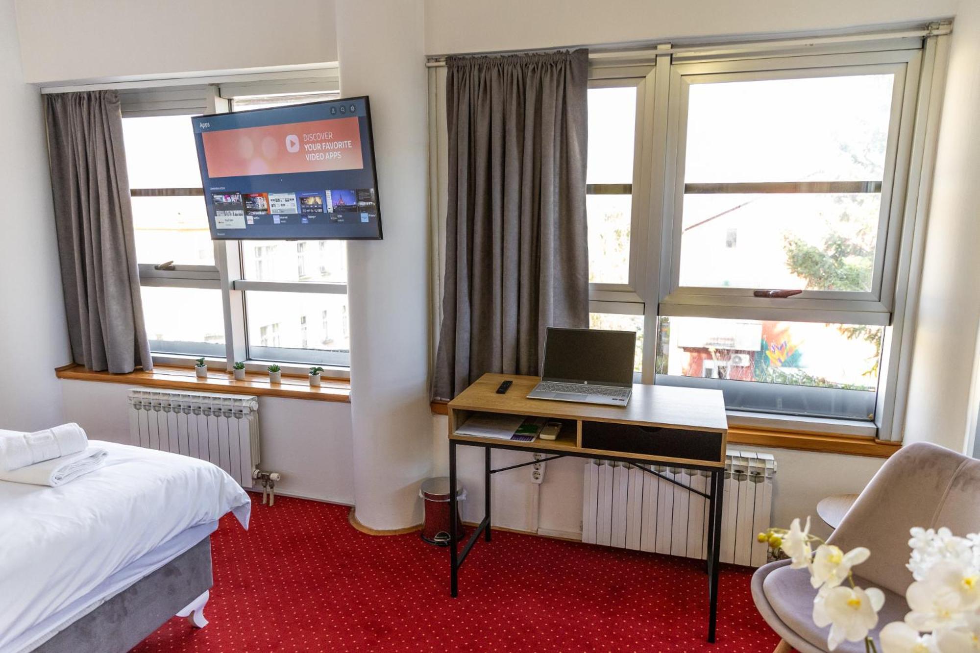 Olimpus Apartmani Bd Banjaluka Баня-Лука Екстер'єр фото